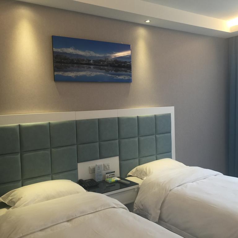 Nanfang Hotel - XI Mutou Shi 西安市 部屋 写真