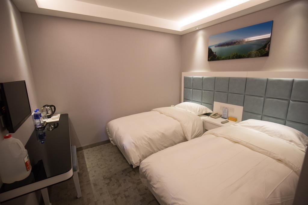 Nanfang Hotel - XI Mutou Shi 西安市 部屋 写真